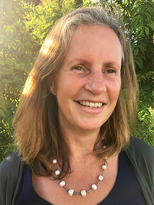 Dr Lynne Bollington